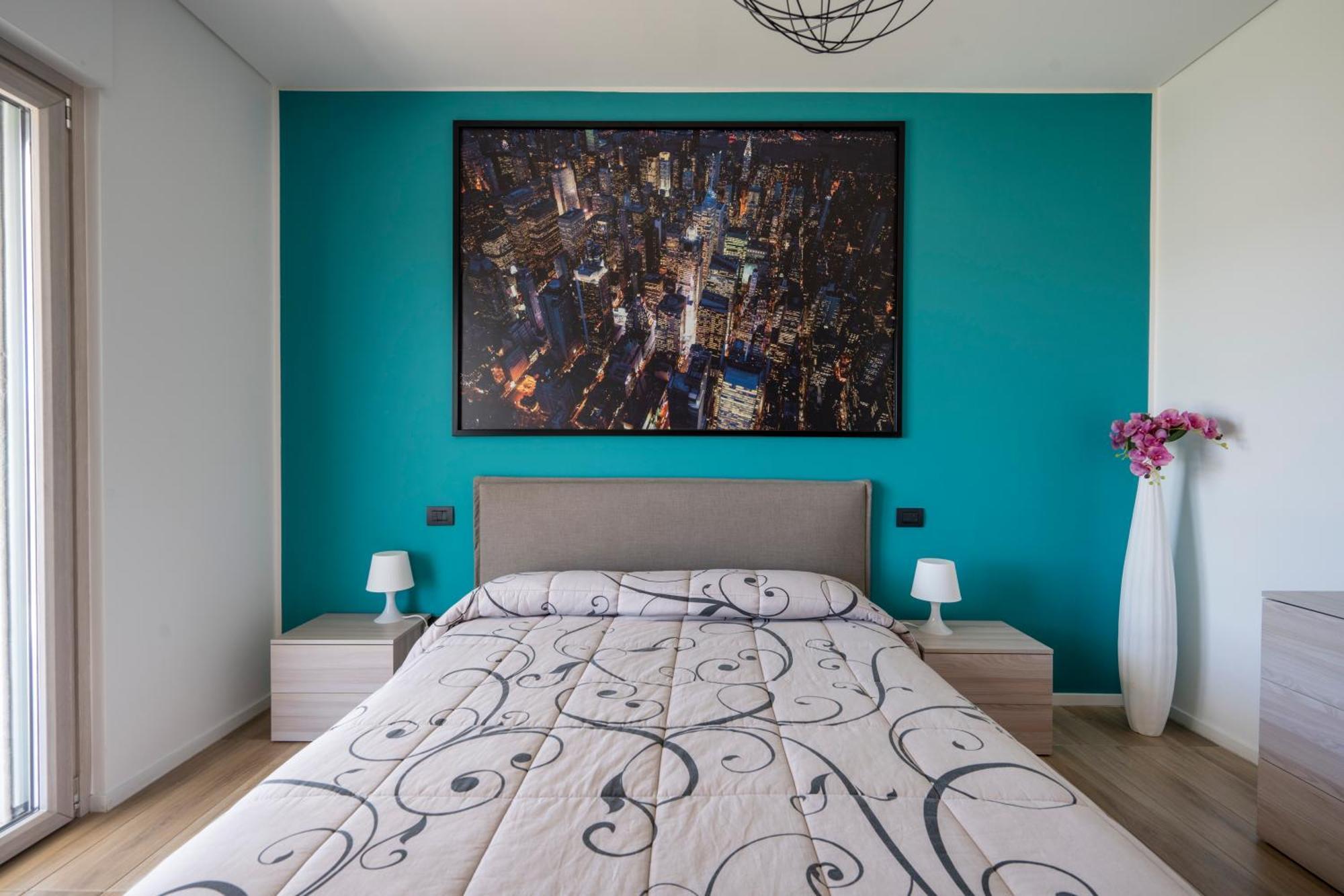 Kind Park - Sleek Apartment With Terrace & Parking Бари Экстерьер фото